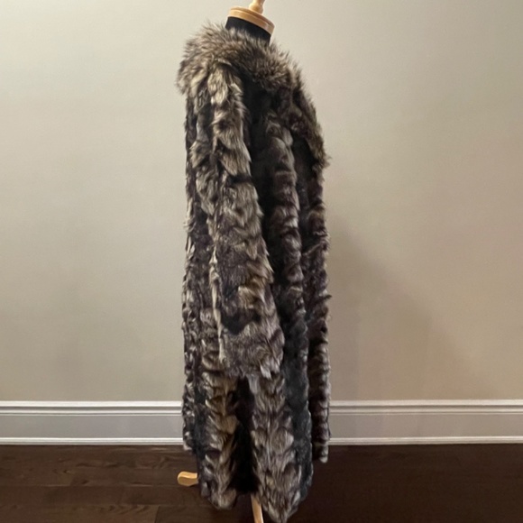 Racoon fur coat. Size 10. - Picture 2 of 8